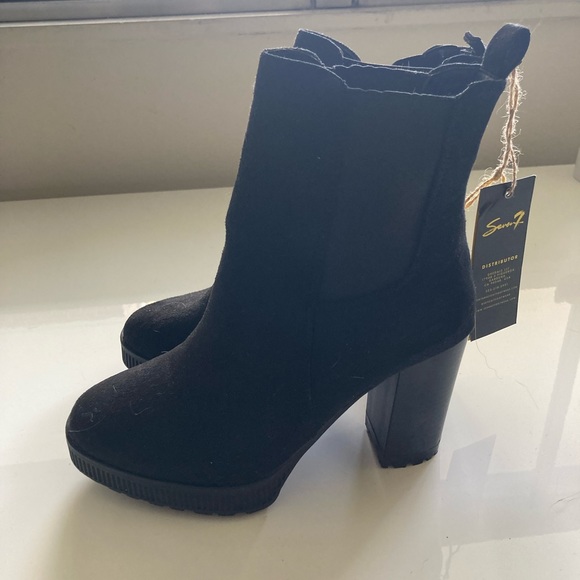 Seven7 Suede Booties - Picture 3 of 5